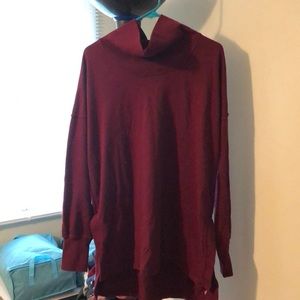 Mock neck loose, burgundy sweatshirt